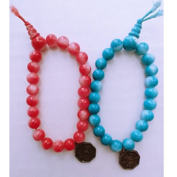 Set Of 4 Stone Elastic Bracelets Feng Shui I-Ching Vintage -  Red Blue Green - Picture 5 of 9